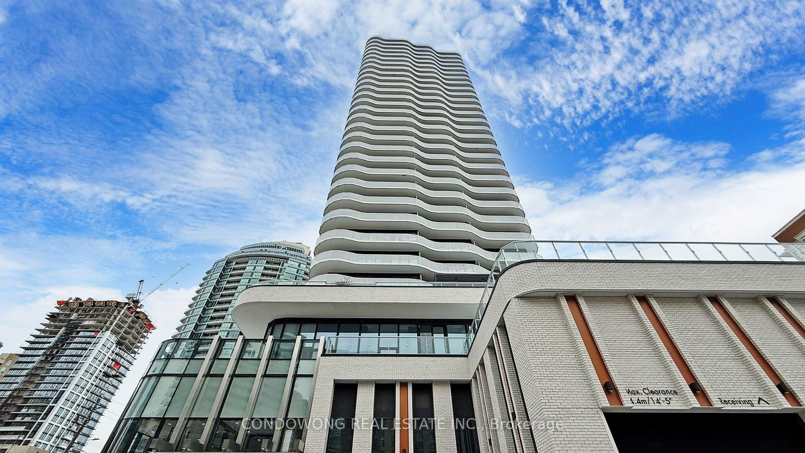 15 Holmes Ave, unit 2807 for sale