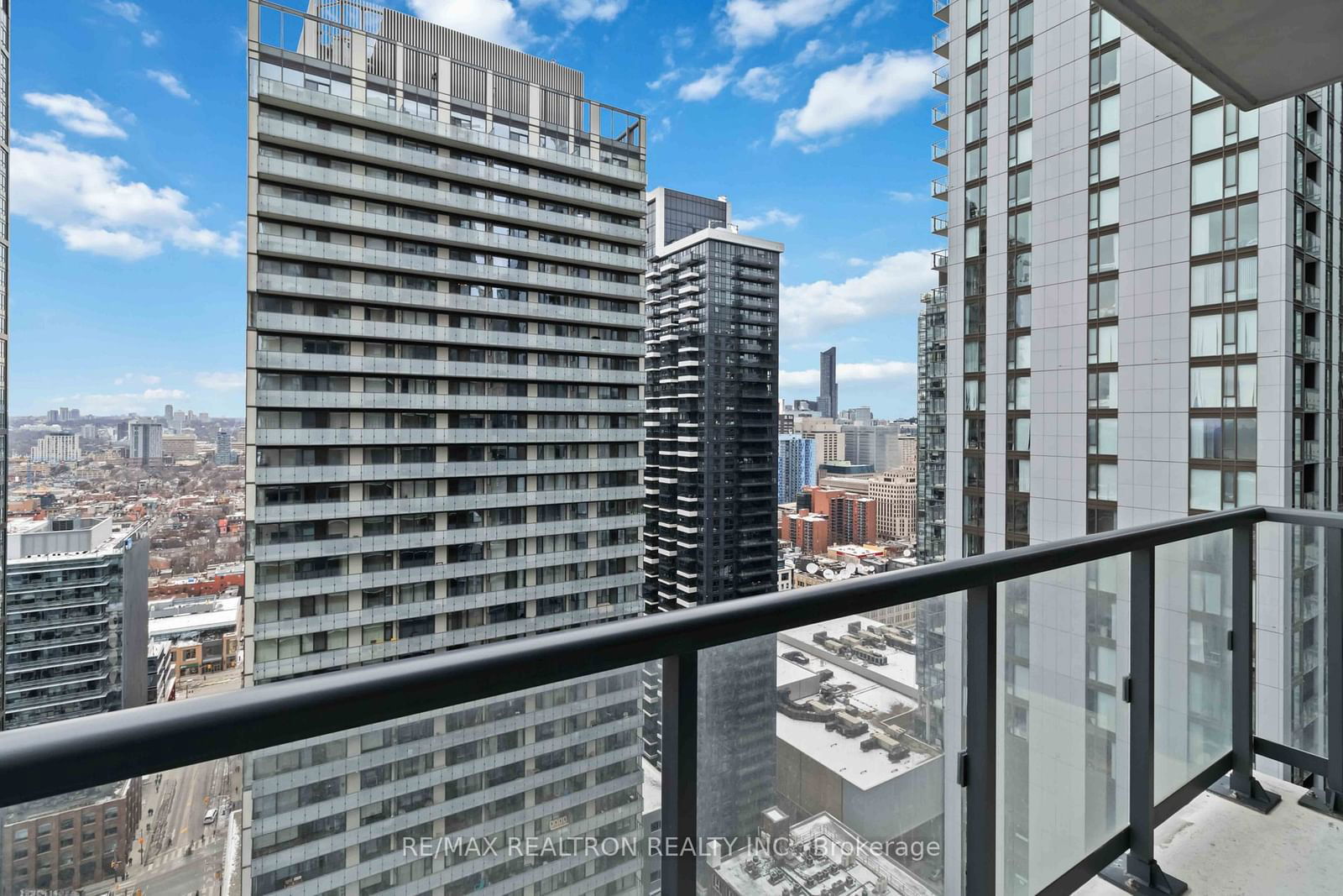 87 Peter St, unit 3306 for sale