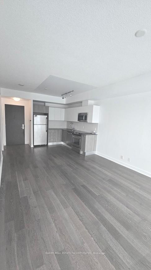 1815 Yonge St, unit 703 for rent