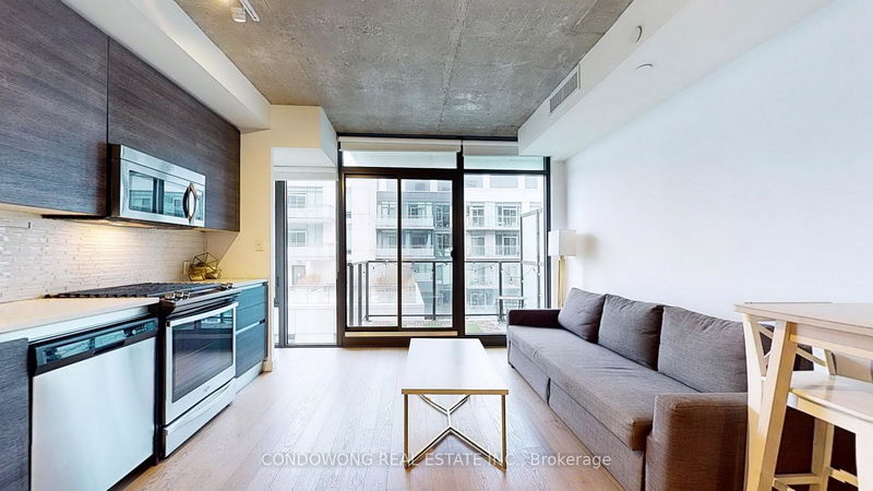 111 Bathurst St, unit 1410 for sale