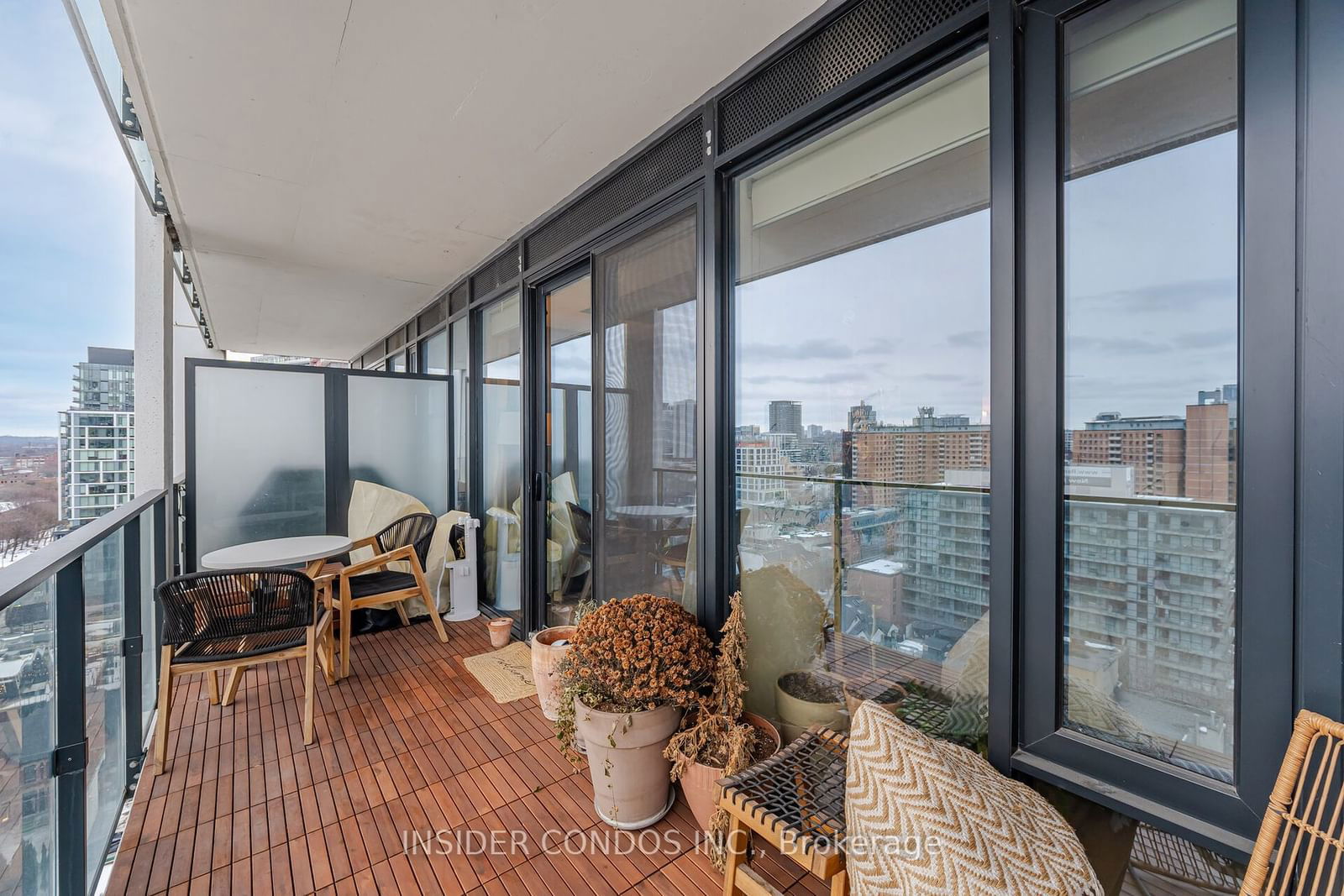 55 Ontario St, unit 1402 for sale