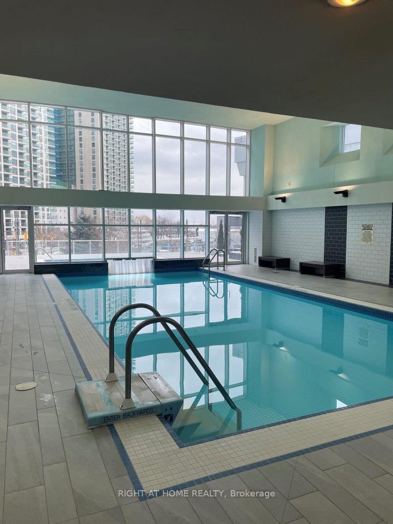 208 Queens Quay W, unit 2113 for sale