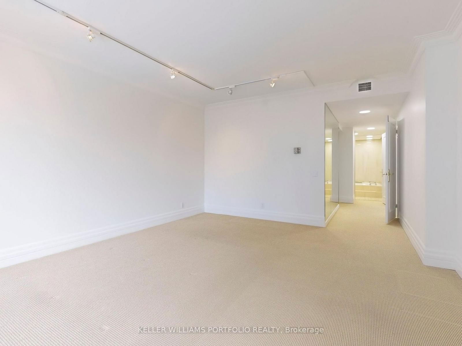 480 Queens Quay W, unit 403 for rent