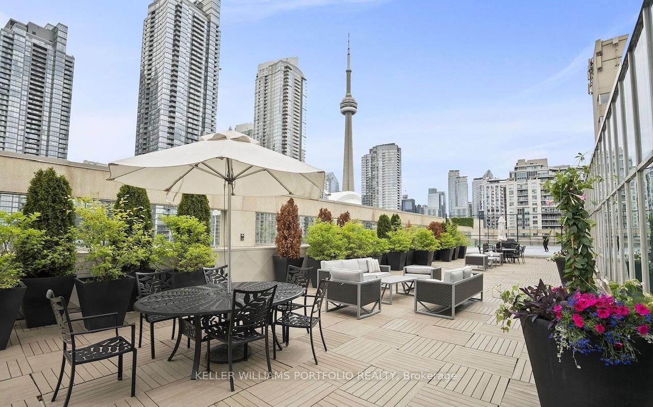 480 Queens Quay W, unit 403 for rent