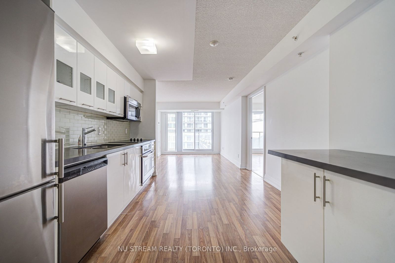 555 Wilson Ave, unit E810 for sale