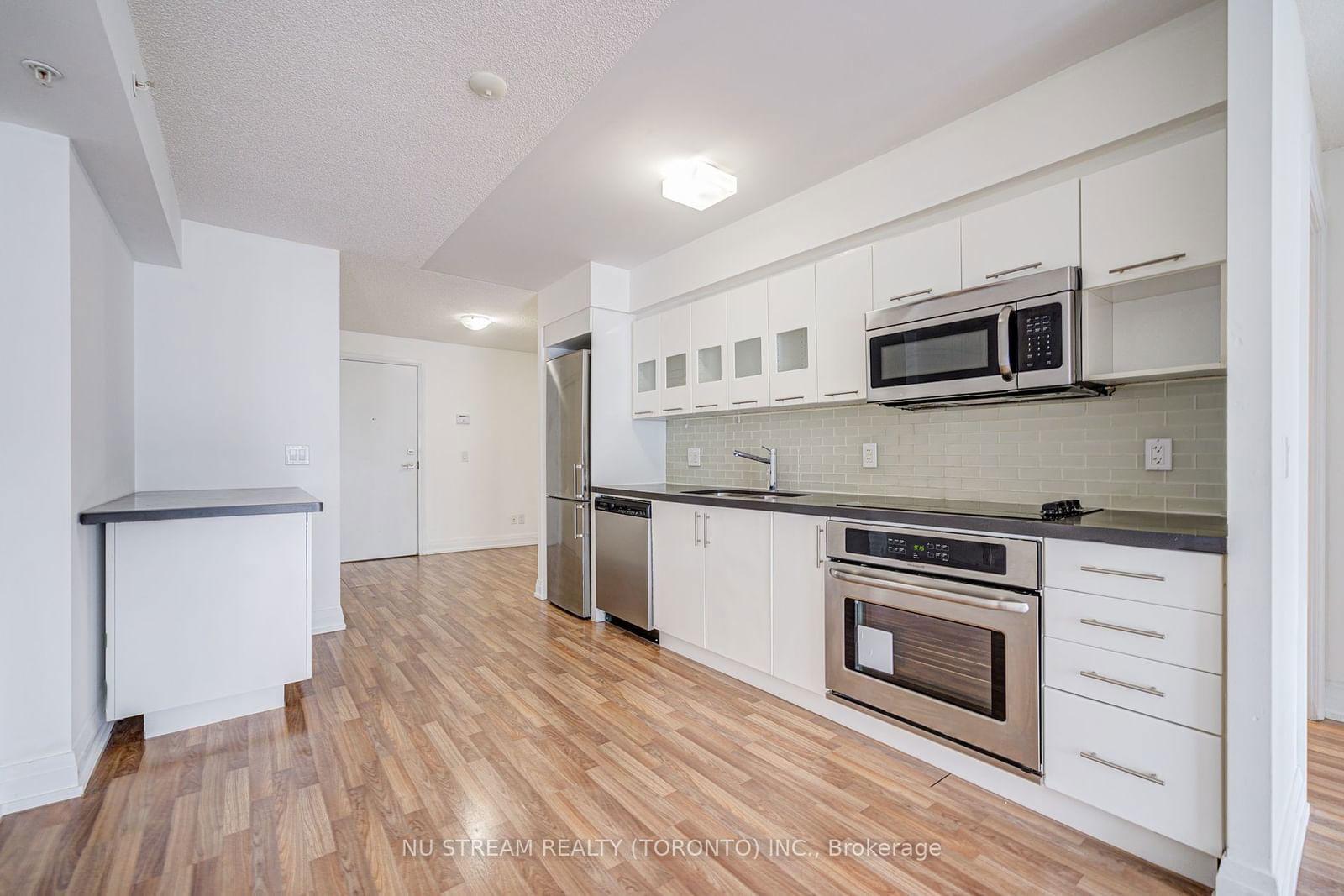 555 Wilson Ave, unit E810 for sale