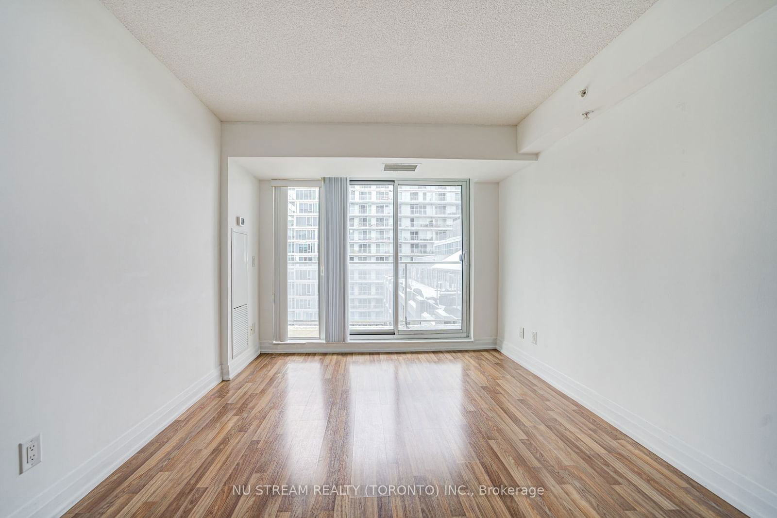 555 Wilson Ave, unit E810 for sale