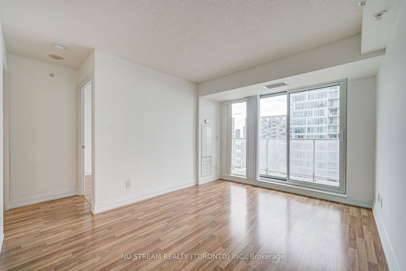 555 Wilson Ave, unit E810 for sale