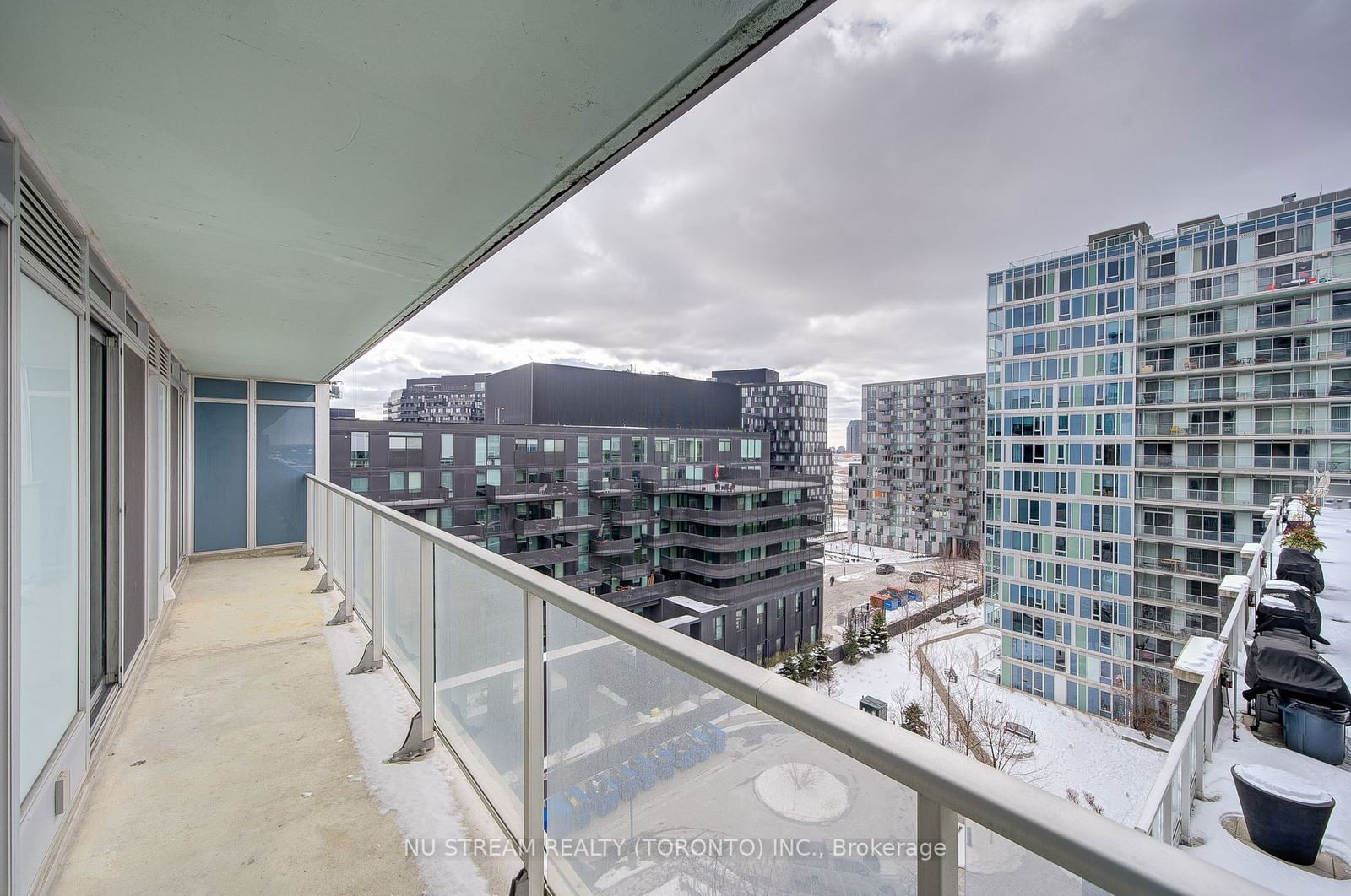 555 Wilson Ave, unit E810 for sale