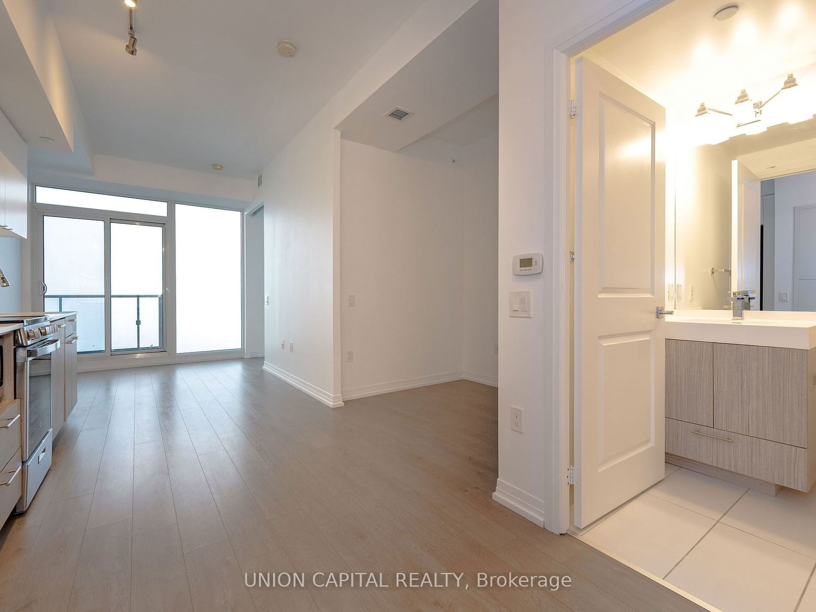 251 Jarvis St, unit 4515 for sale