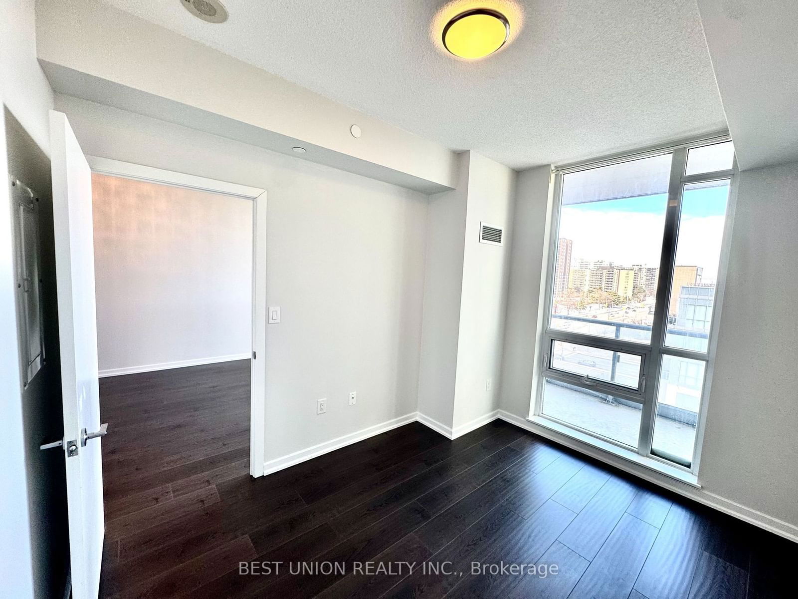 66 Forest Manor Rd, unit #505 for sale