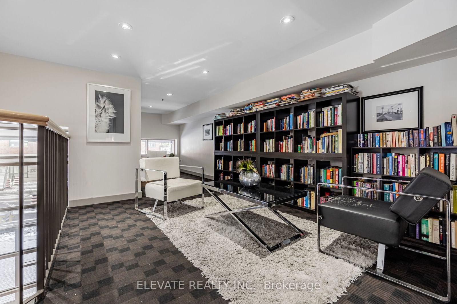 1369 Bloor St W, unit 716 for sale