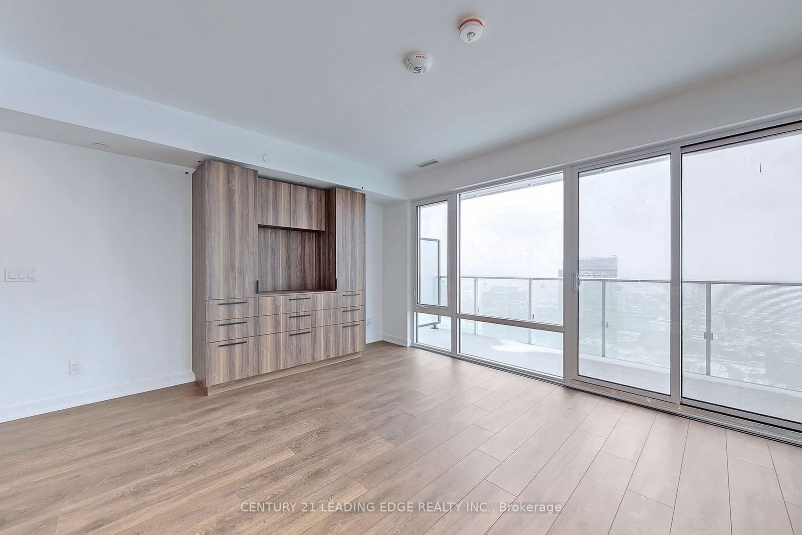 501 Yonge St, unit 5102 for sale