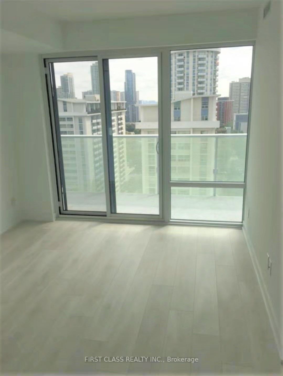 501 Yonge St, unit 1508 for rent