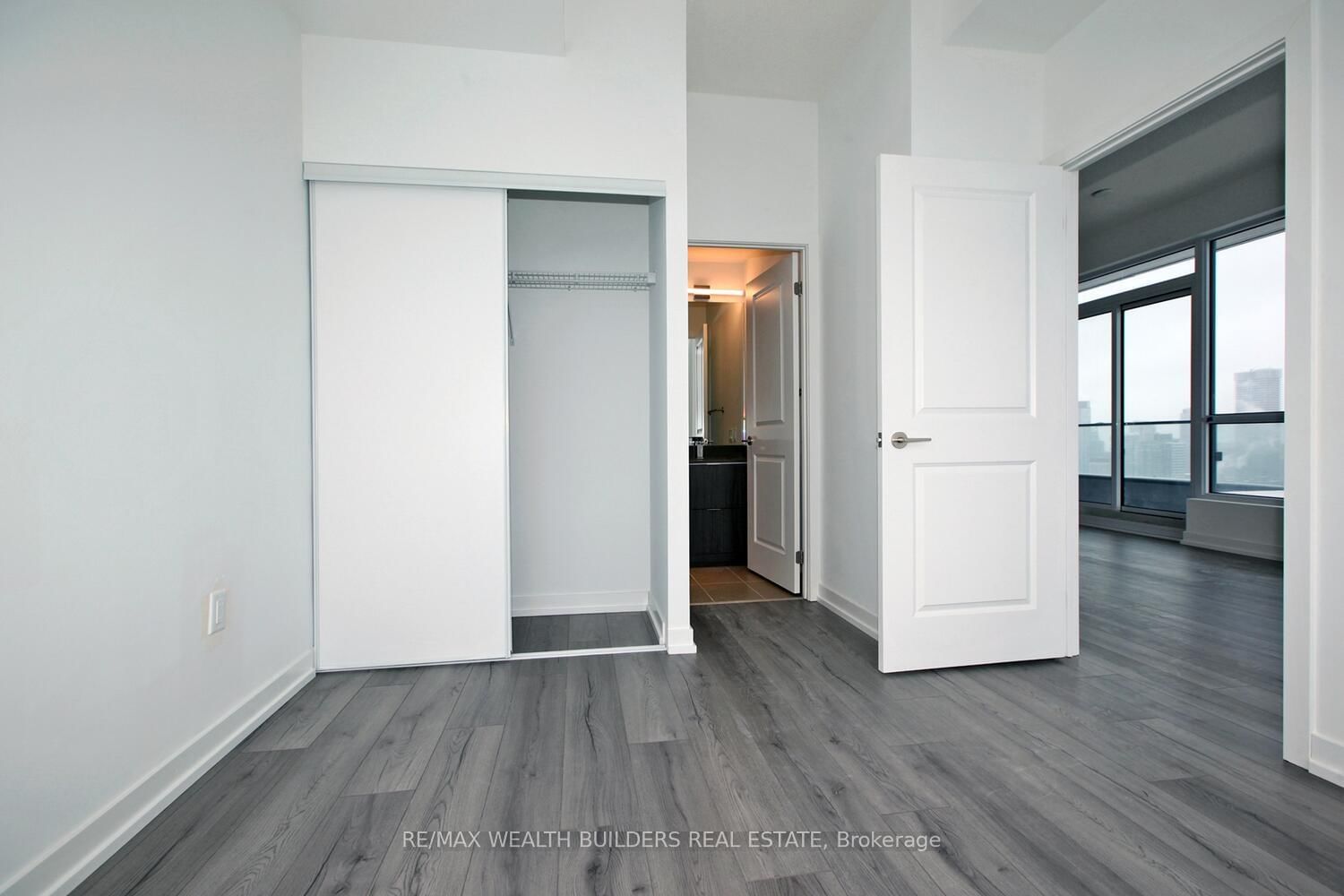 395 Bloor St E, unit 3504 for rent