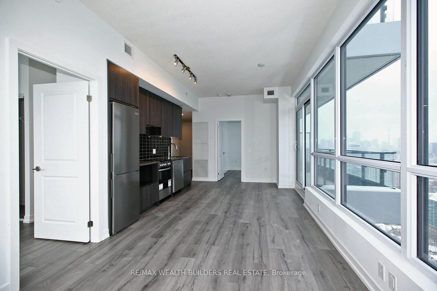 395 Bloor St E, unit 3504 for rent