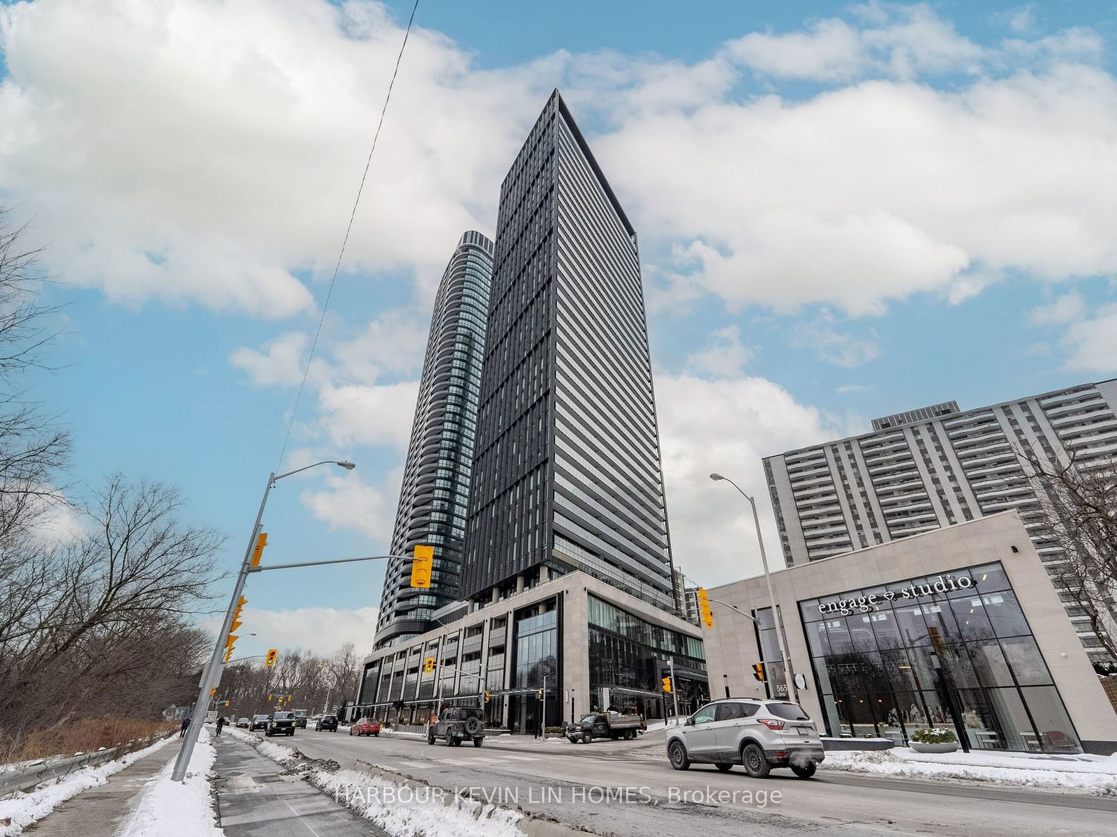 575 Bloor St E, unit 2703 for sale