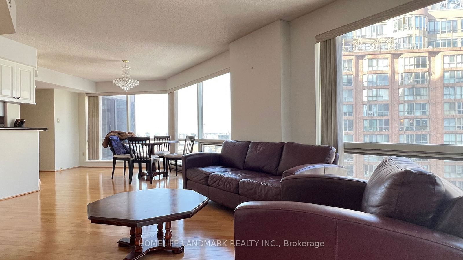 1001 Bay St, unit 2304 for rent