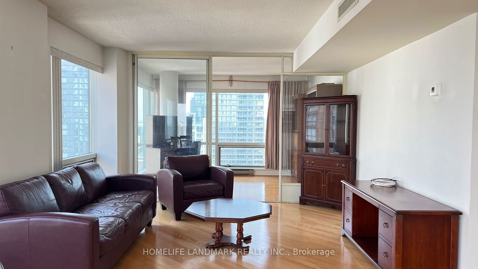 1001 Bay St, unit 2304 for rent