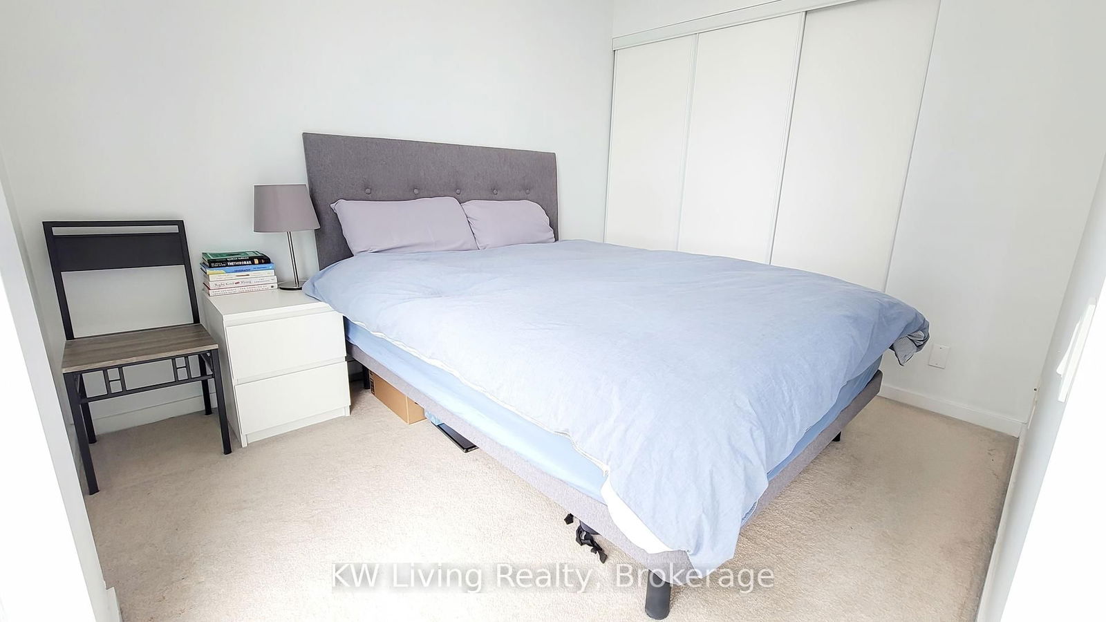 30 Canterbury Pl, unit 1003 for rent