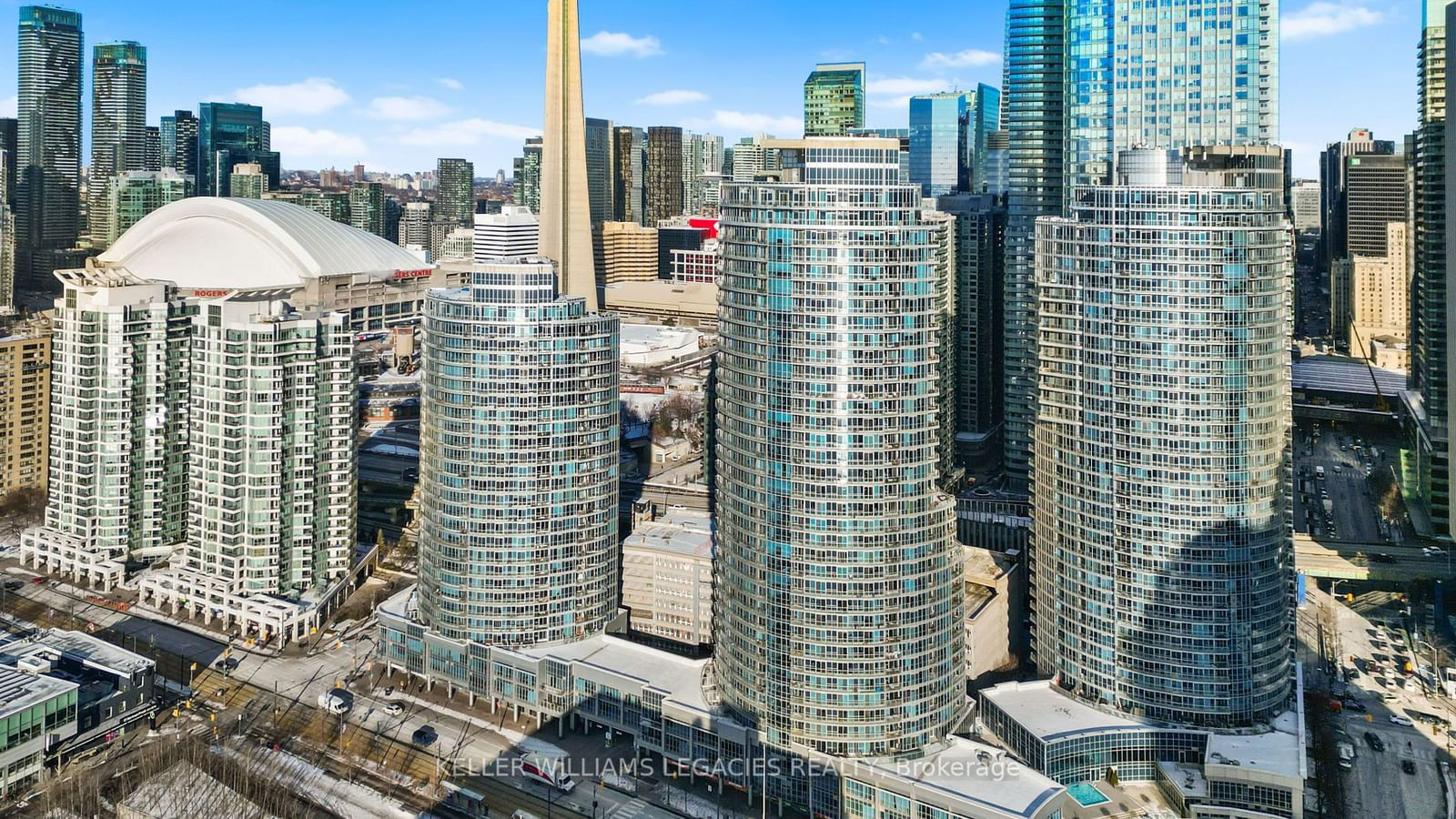 8 York St, unit 2210 for sale