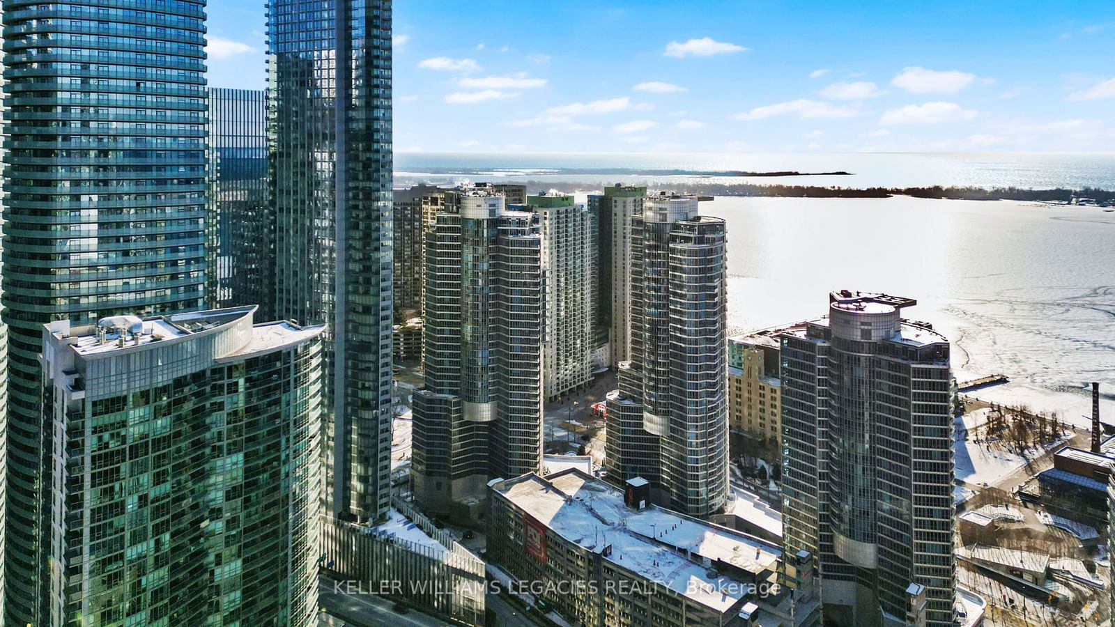 8 York St, unit 2210 for sale