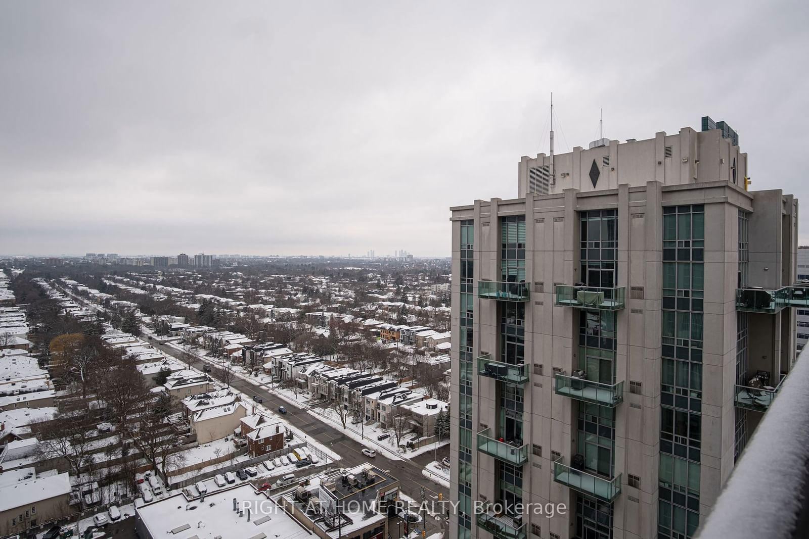 16 Harrison Garden Blvd, unit 2402 for sale