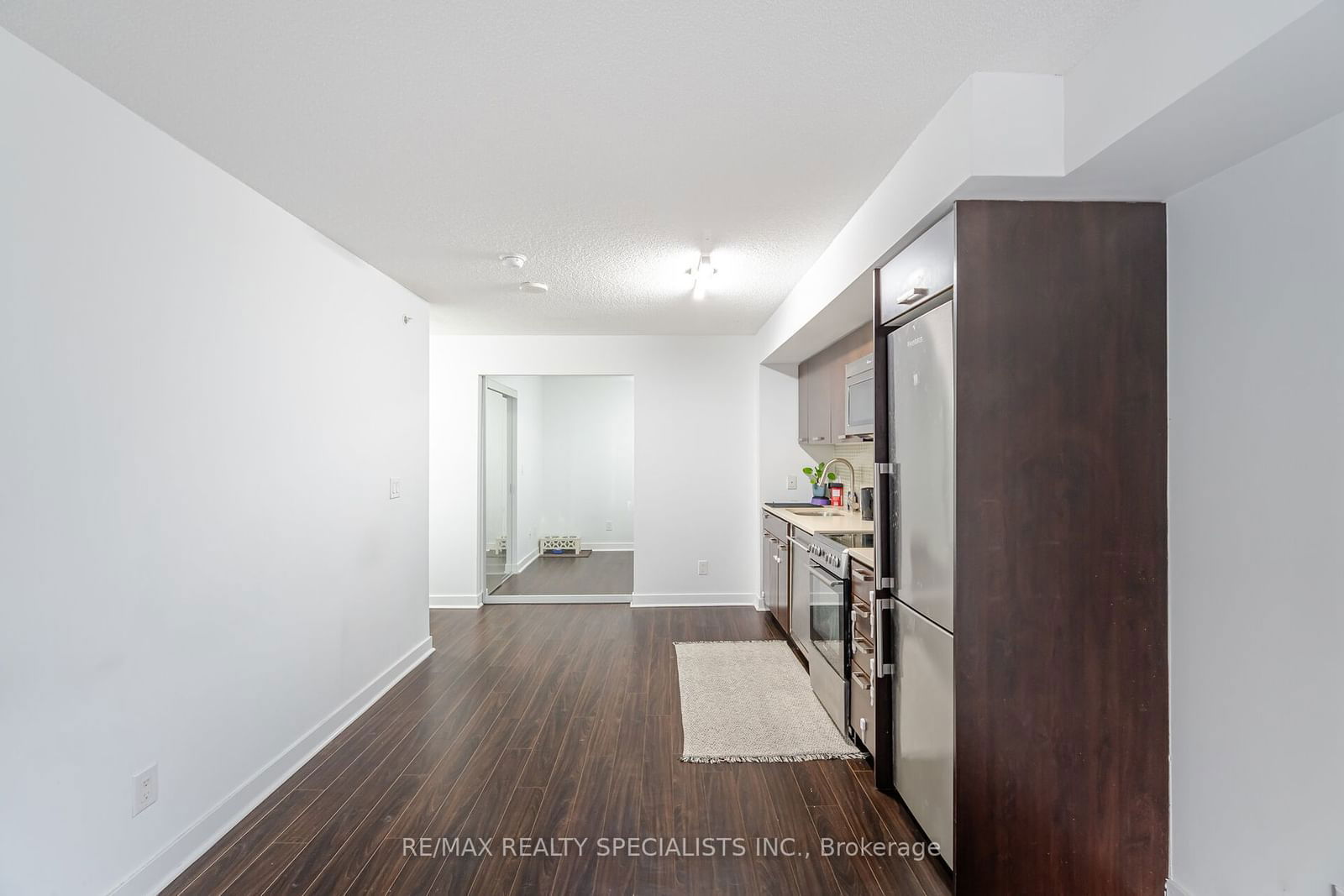 295 Adelaide St W, unit 511 for rent