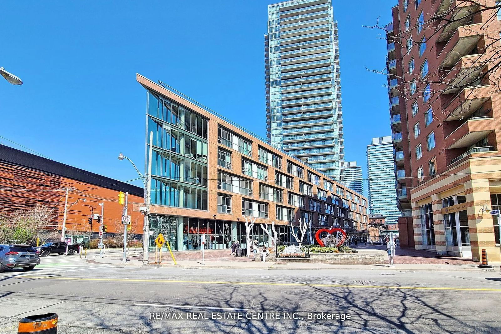 33 Mill St, unit 312 for sale