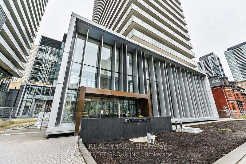 50 Charles St E, unit LPH4706 for sale