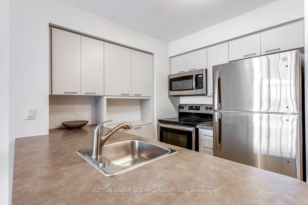 255 Richmond St E, unit PH2 for rent