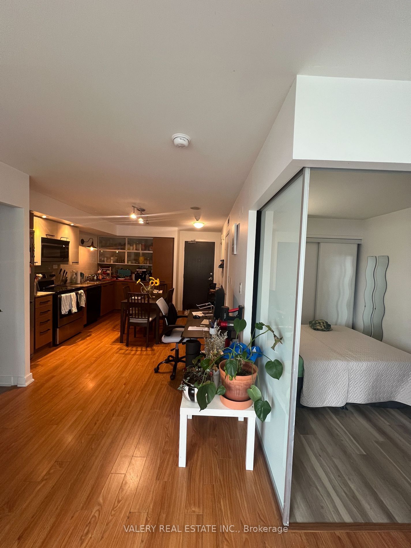 8 Telegram Mews, unit 710 for rent