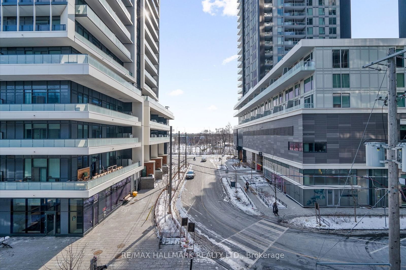 50 Ordnance St, unit 323 for sale