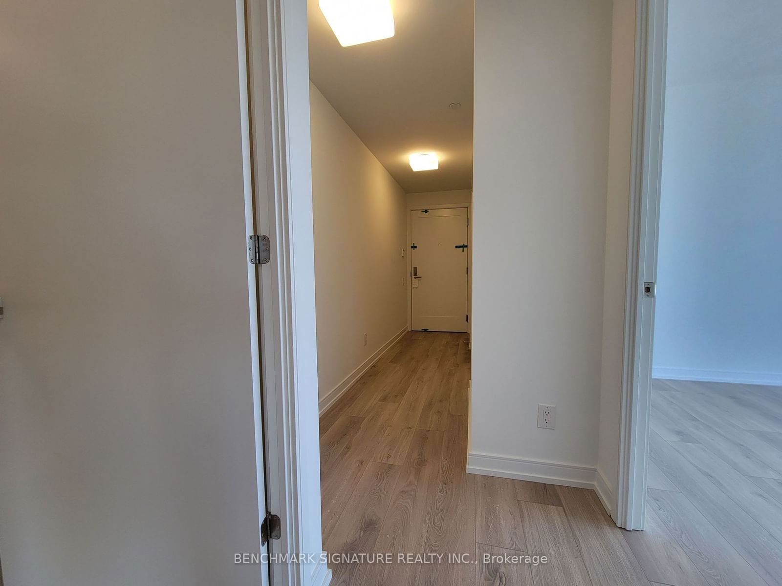 3 Gloucester St, unit 2802 for rent