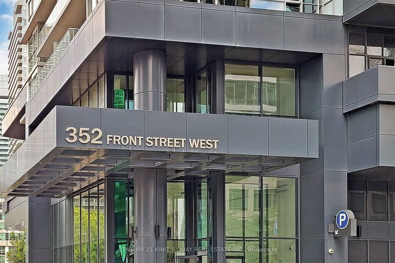 352 Front St W, unit 420 for rent