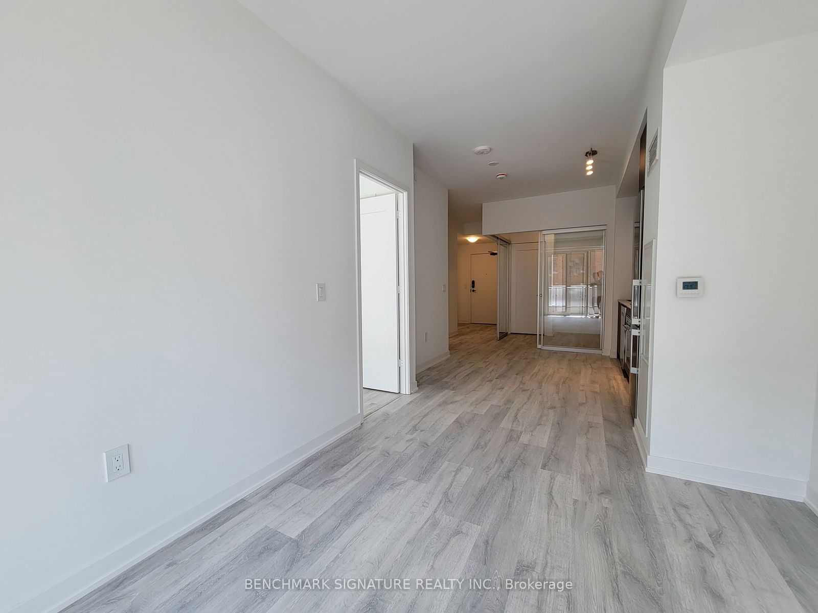 121 Lower Sherbourne St, unit 370 SW for rent