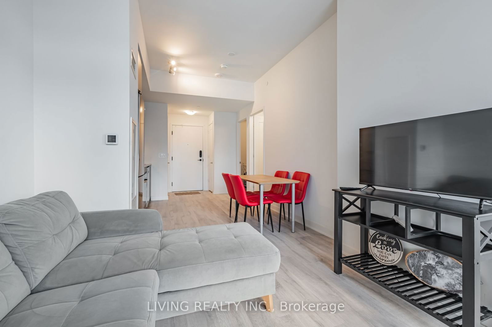 121 Lower Sherbourne St, unit 1562 for rent