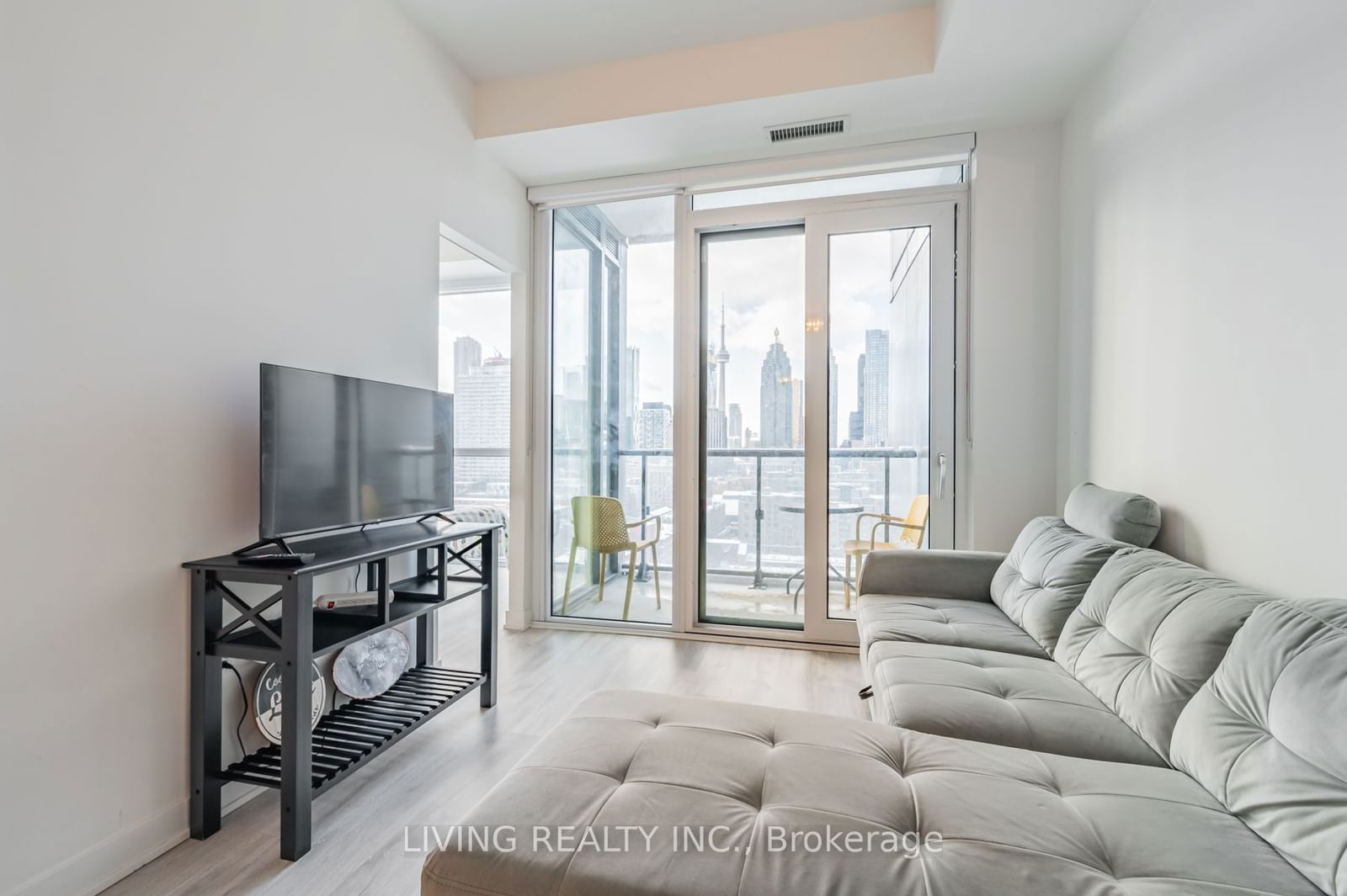 121 Lower Sherbourne St, unit 1562 for rent