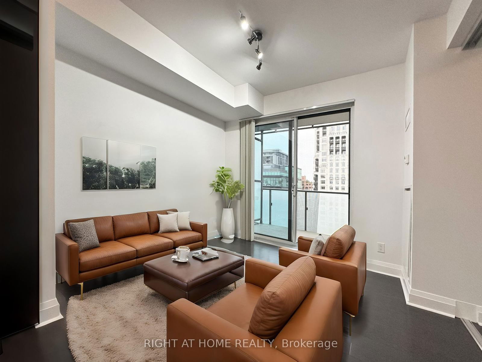 65 St. Mary St, unit 1808 for sale