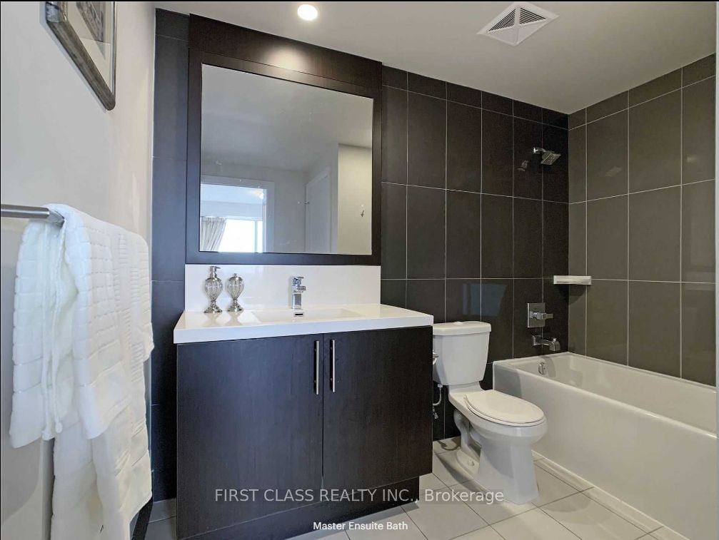 5 Sheppard Ave E, unit 3022 for rent