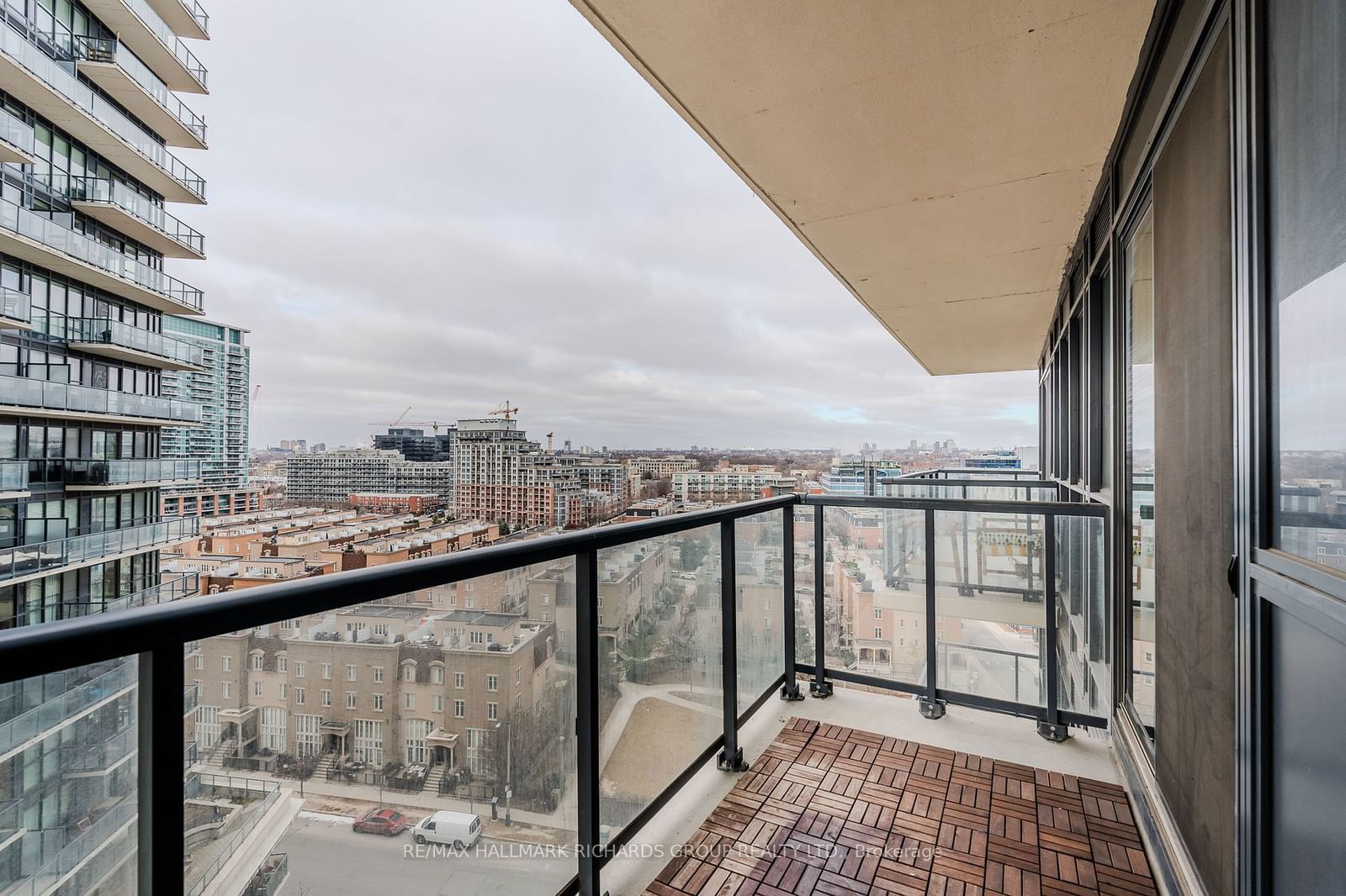 49 East Liberty St, unit 1108 for rent