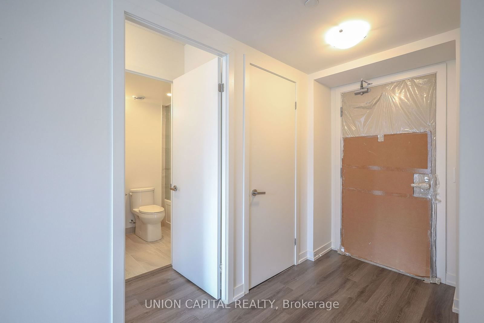 138 Downes St, unit 1511 for rent