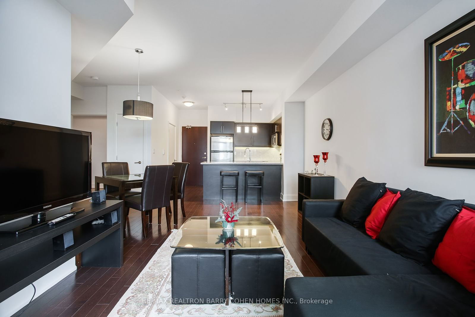 676 Sheppard Ave E, unit 616 for rent