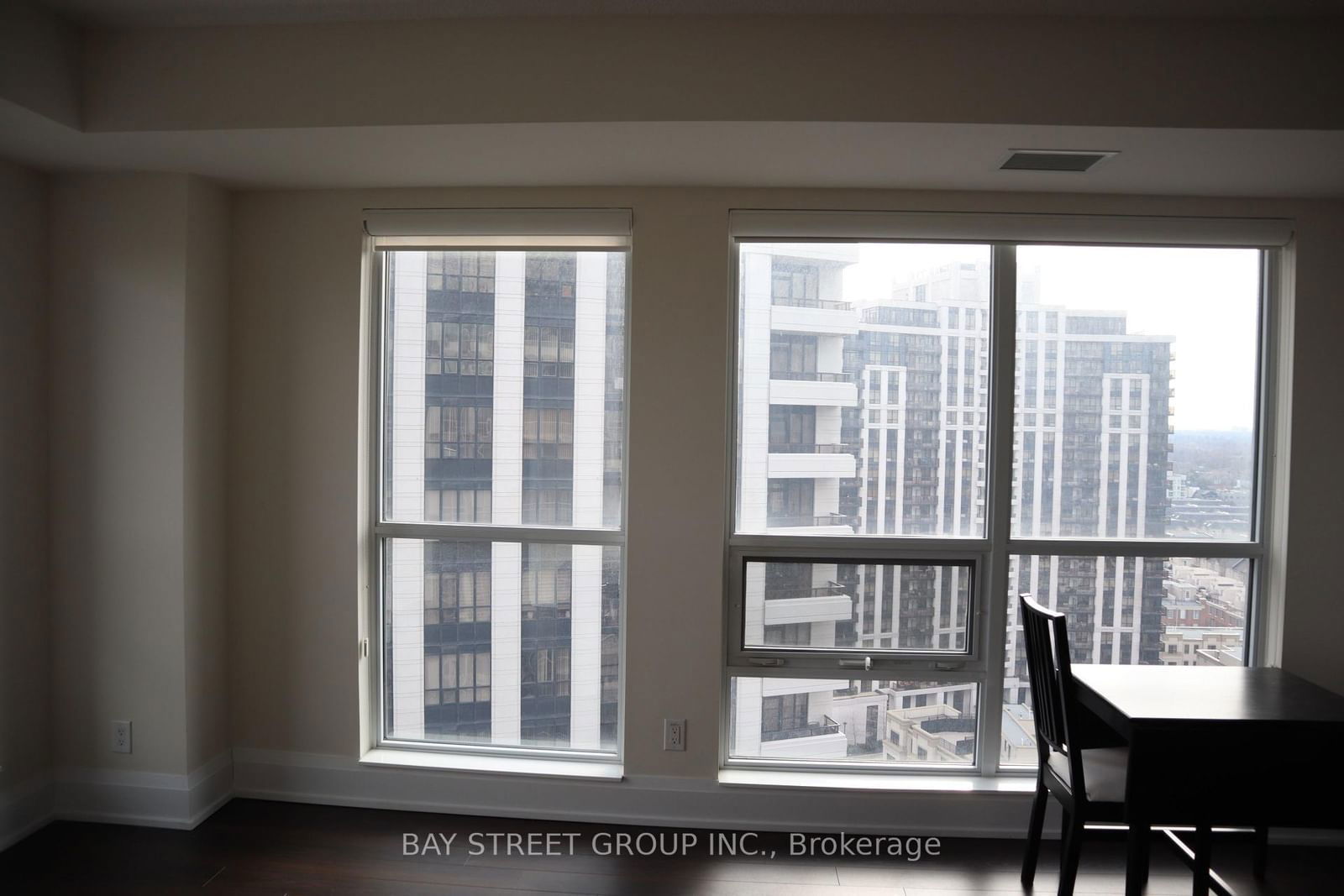 120 Harrison Garden Blvd, unit 1609 for rent