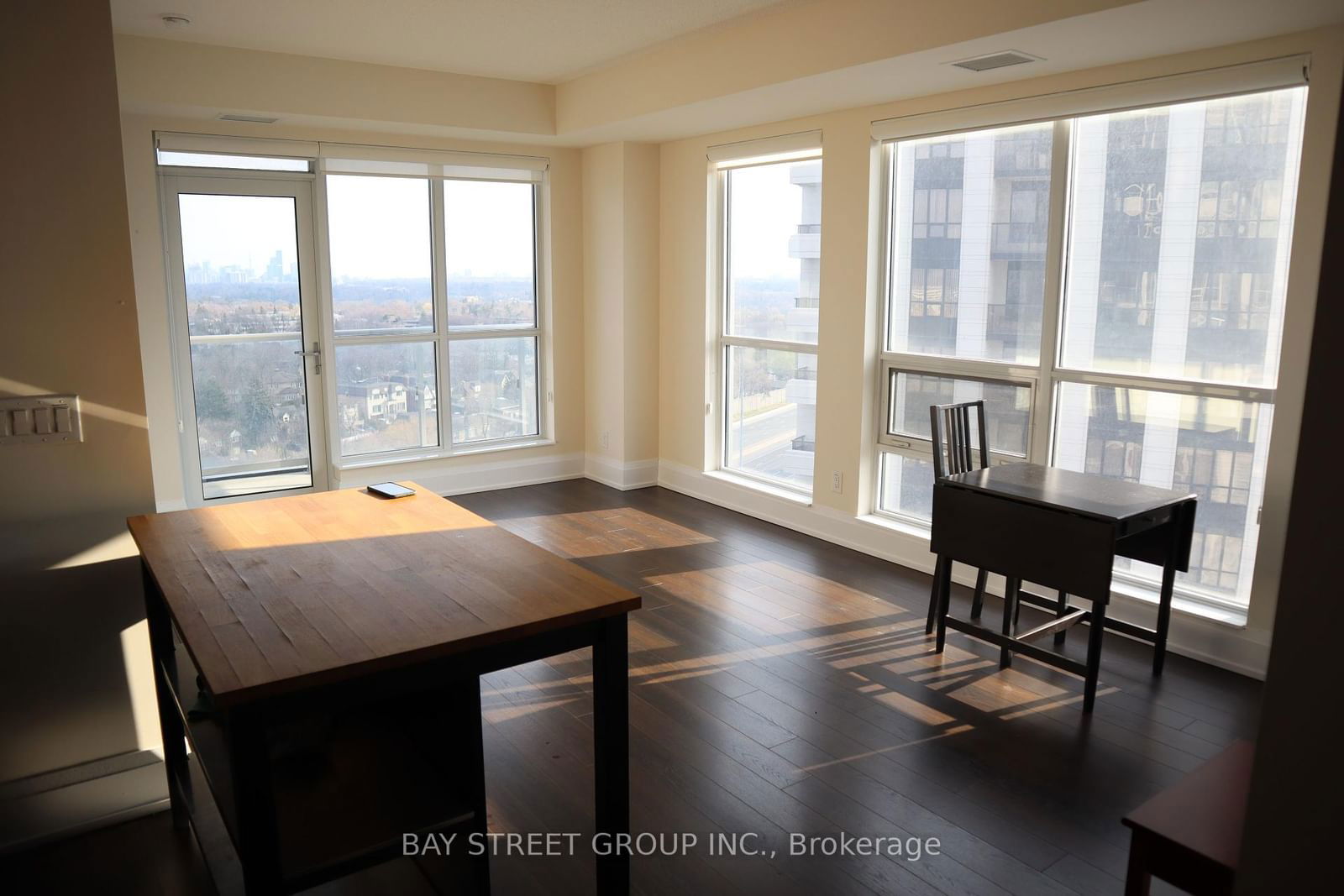 120 Harrison Garden Blvd, unit 1609 for rent