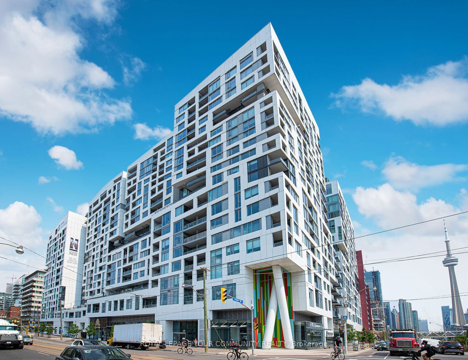 27 Bathurst St, unit 517W for sale