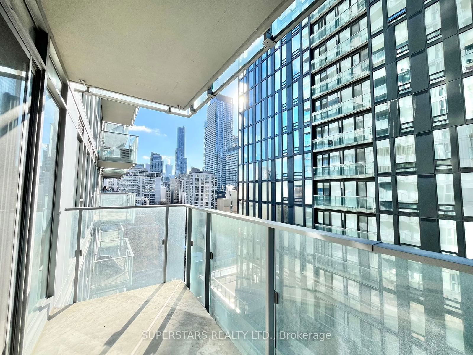 50 Wellesley St E, unit 1101 for rent