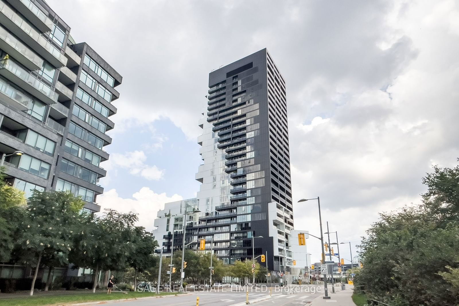 170 Bayview Ave, unit 2305 for sale