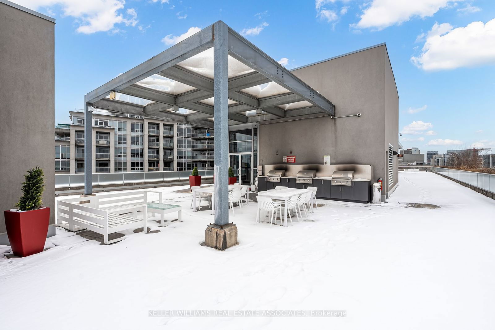 1005 King St W, unit 141 for sale