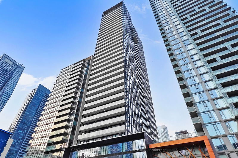 28 Wellesley St E, unit 1501 for sale